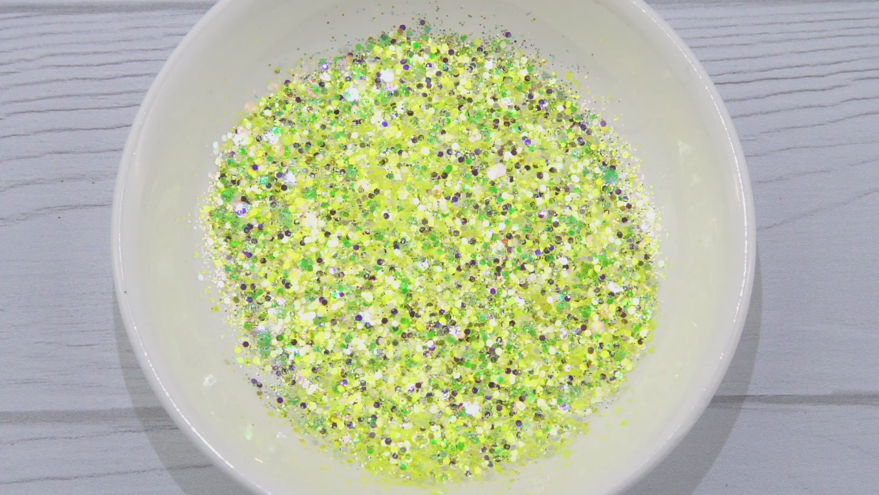 Chunky Glitter Rainbow Iridescent - Luminous Lime - DIY Craft Warehouse